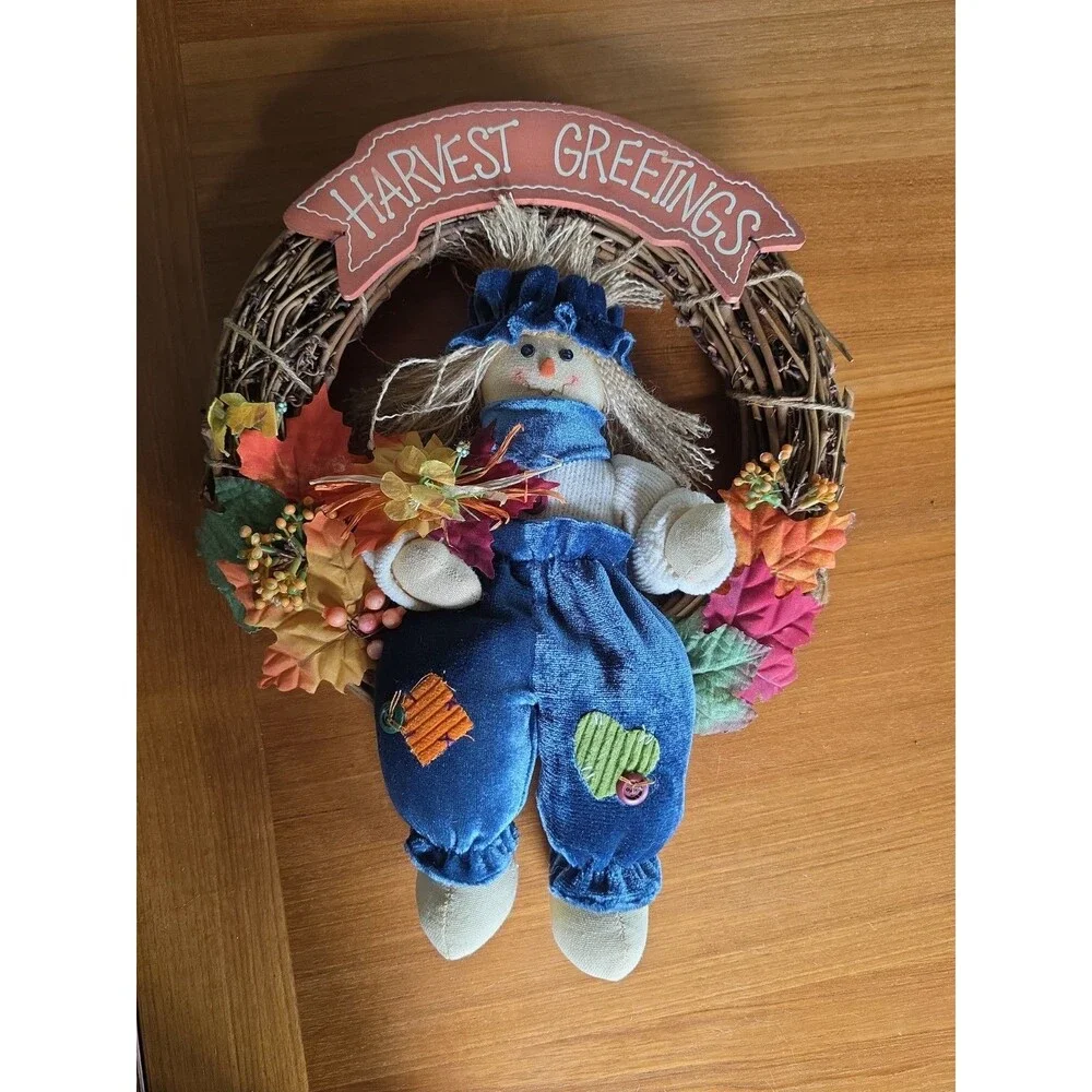 Vintage Harvest Greetings Wreath